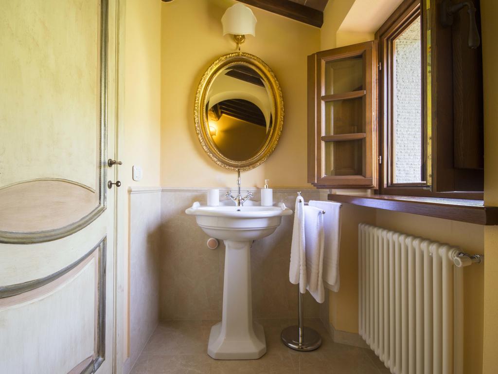 Maesta Del Sasso Villa Cortona Exterior photo